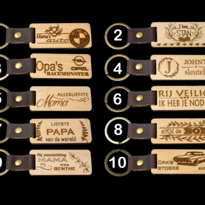 Houten sleutelhanger met logo – relatiegeschenk Gegraveerde houten sleutelhanger met bedrijfslogo