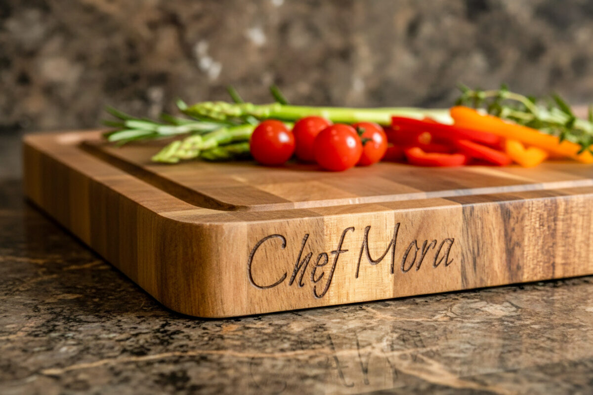 Zeer luxe end-grain snijplank met vochtgroef en handgreep